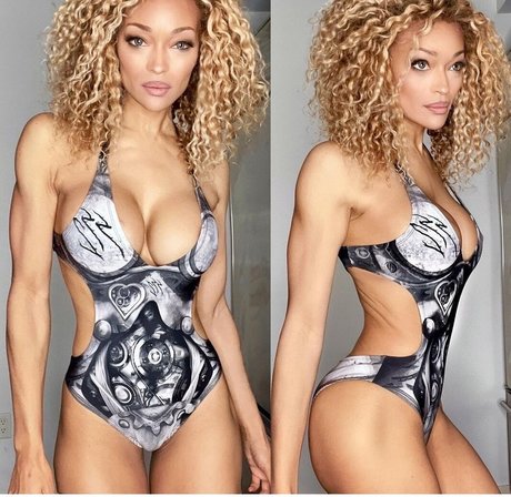 Alicia Marie Ballenger pretty star pics