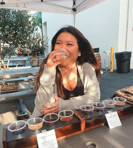 Tiffany Shu star nudes gallery