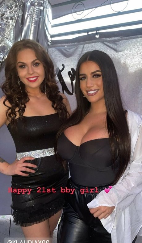 big tits blonde onlyfans hd galleries