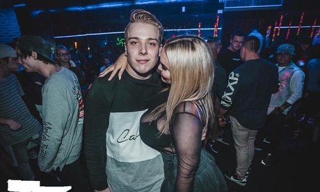 Tayla Cooper pretty pornstar archive