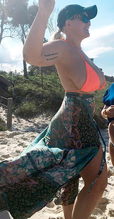 asian granny onlyfans hot pic