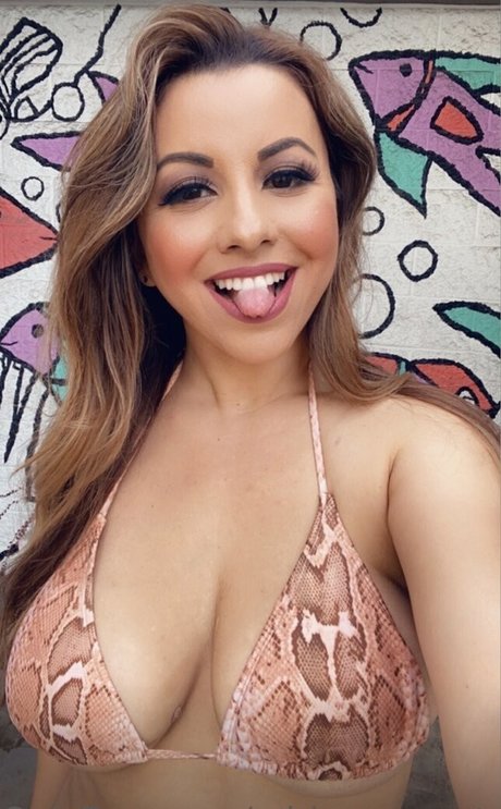 Adriana Noriega star nudes img