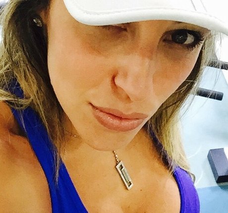 Roberta Carbonari Muzy perfect model photo