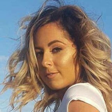 Tahnee Monique top star pictures