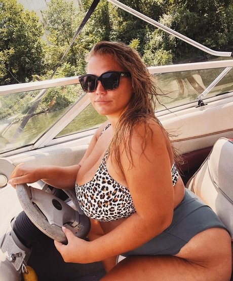 Hayden Buchko xxx actress galleries