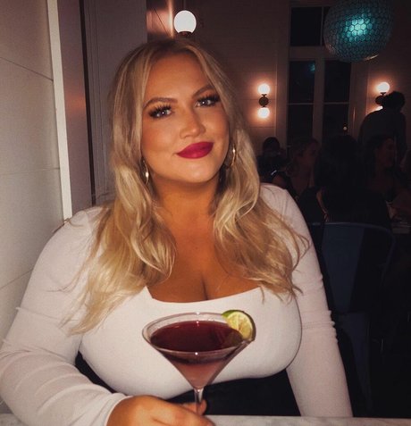 Hayden Buchko pornstar adult image