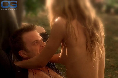 Anna Paquin star perfect image