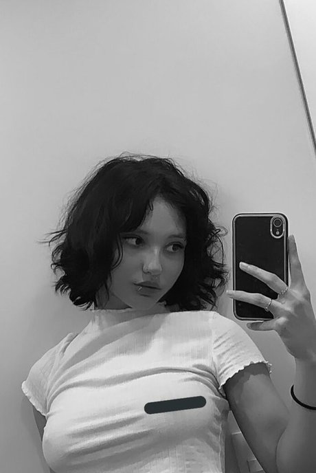 delveracris high quality pornstar images