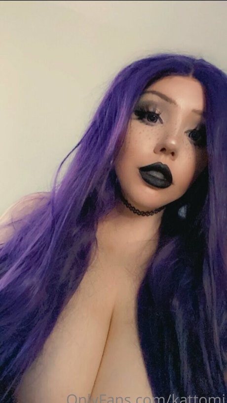 Kattomi naked actress photos