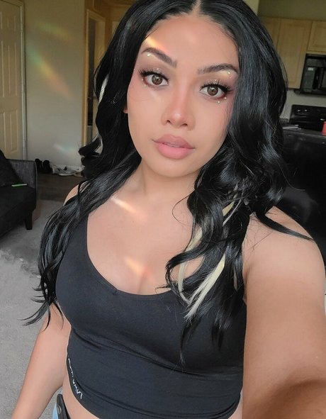 Mina Sin xxx star pic