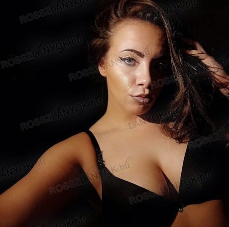 vivi2416 hot actress archive