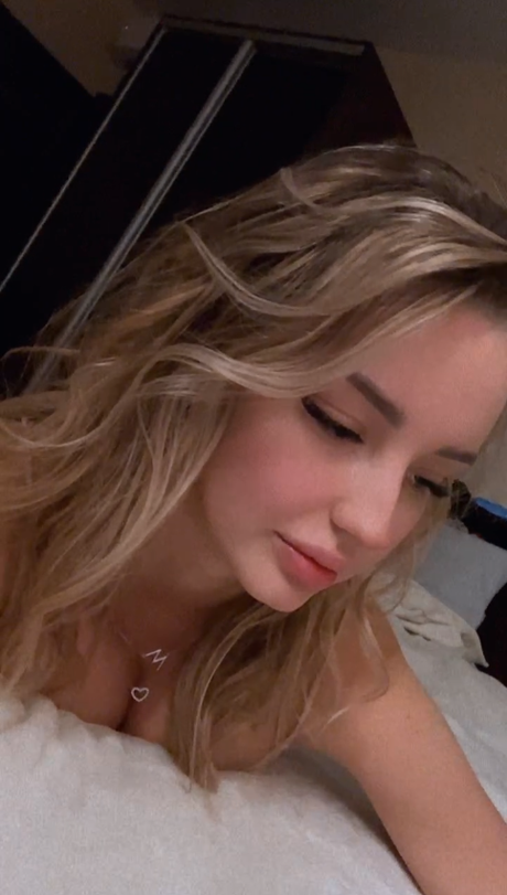 Mary Nabokova xxx model gallery