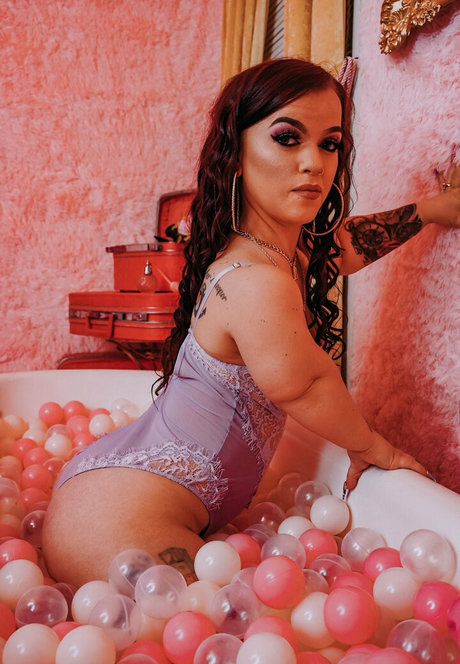 Leftcheek perfect pornstar pics