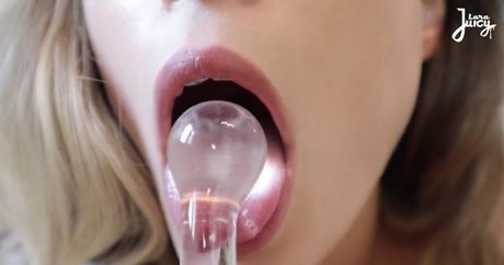 LaraJuicy pornstar top photos