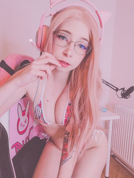 Lizy Odoriko adult star pics