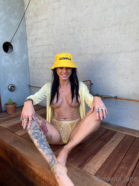 Maraa Jane model free image