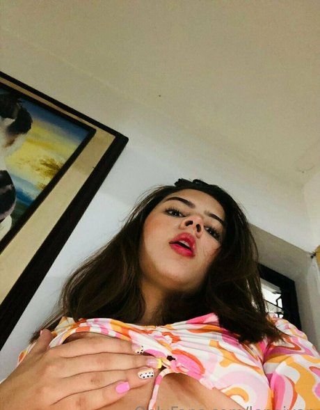 Lenaivan actress image