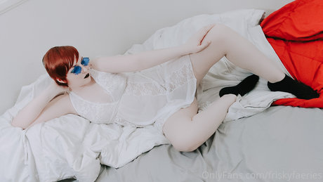 Willow Wraithright model pretty photos