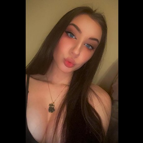 Amira Maroulis art pornstar image