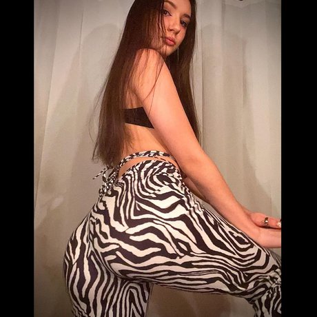 Amira Maroulis pornstar nice galleries