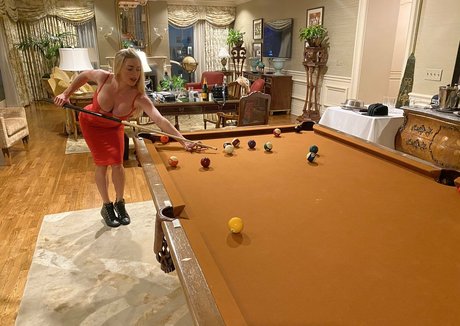 Kari Nautique perfect actress archive