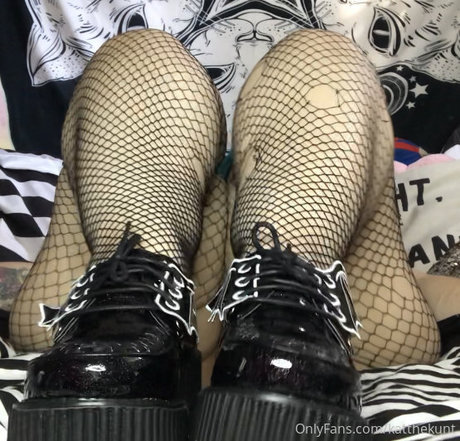 chubby small tits onlyfans nude picture