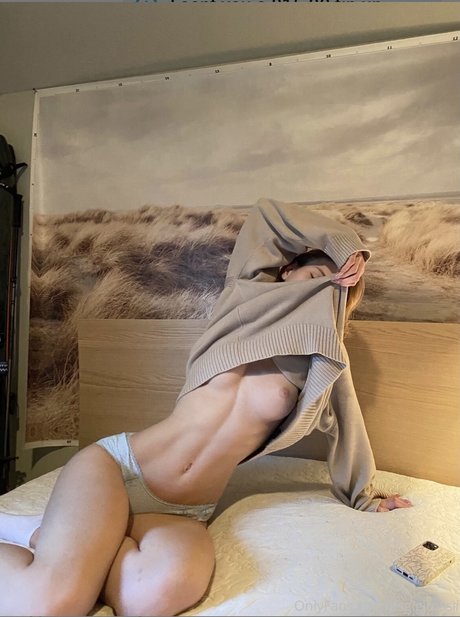 Gigi Rossini model nudes image