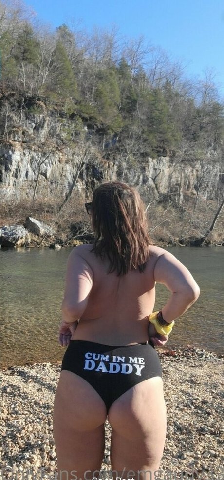 Emgaudy3333 nude pornstar pic