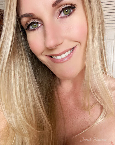 Sarah Passions model free photo