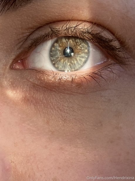 Hendrixina erotic actress img