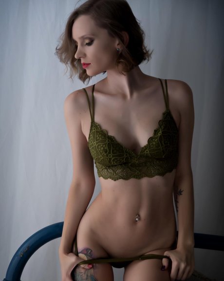 Brandi Wilson star erotic picture