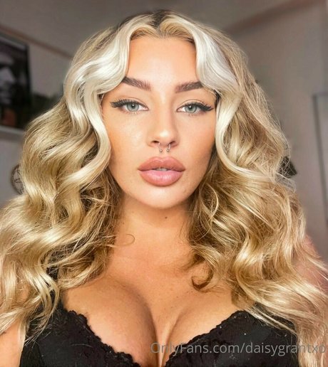 daisygrantxo naked star pictures