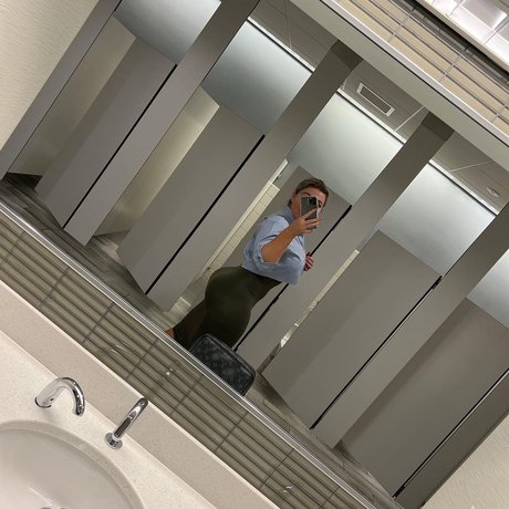 yoursnikita exclusive model pictures