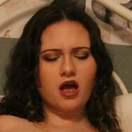 Aly Zod perfect star image