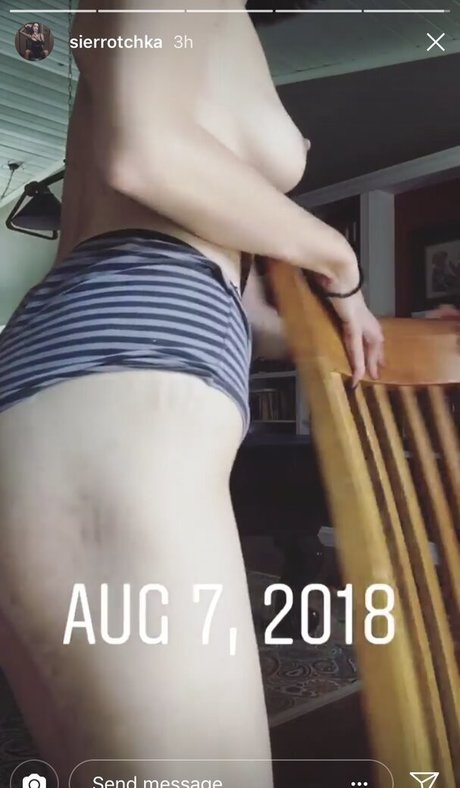 Sierra Blue nude pornstar pictures