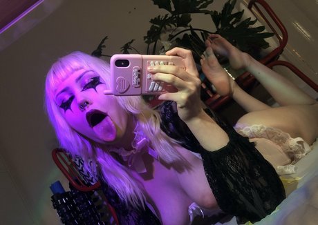 sweet tabasco bitch erotic star image