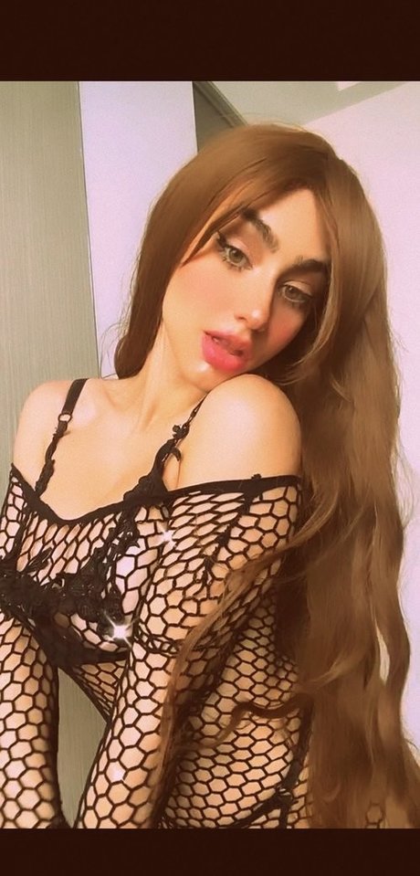 Oreoconsushi nude actress pictures