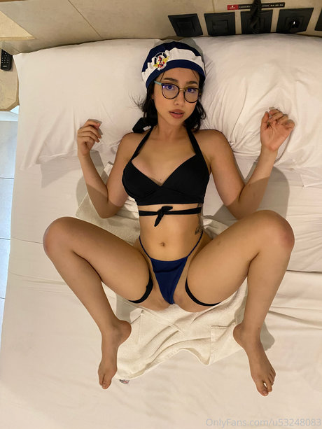 teen ladyboy onlyfans sexy naked pic