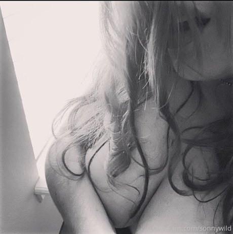 Sonny Wild model porn pic