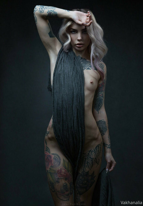 Vakhanalia pornstar exclusive gallery