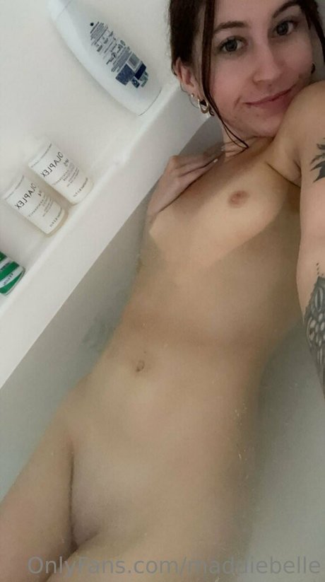 Maddiebelle star pretty image