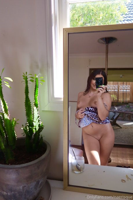 NaeRisque top star photos