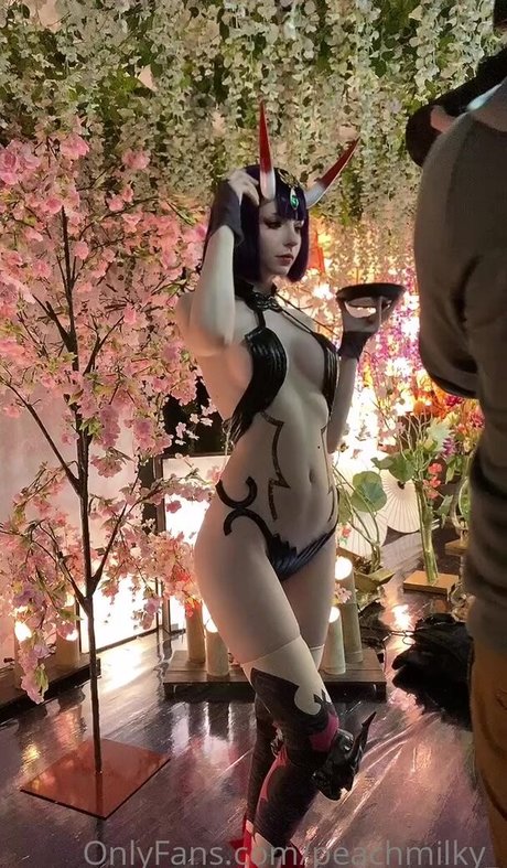 Peach Milky star hot archive