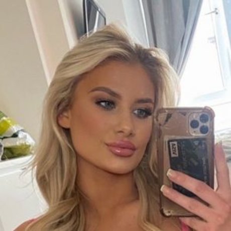 Emma Lonsdale beautiful star gallery