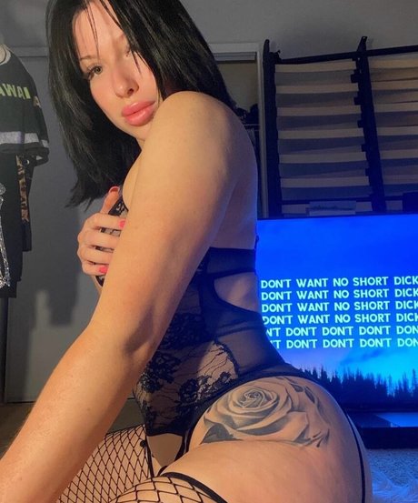 Hollyxobaby pretty star pics