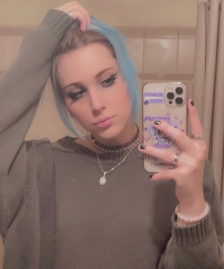 evie angel star sexy img