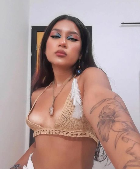 blonde college onlyfans exclusive pic