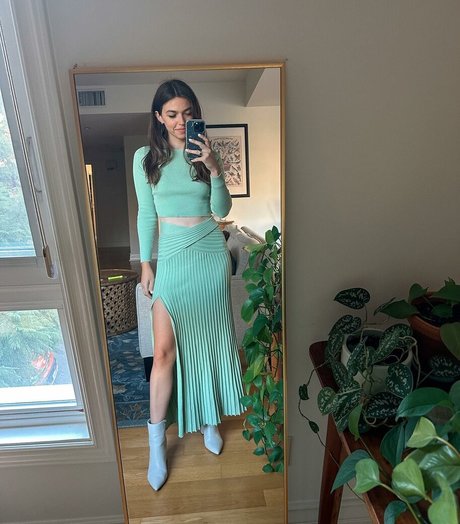 samanthadockser pornstar hd pics