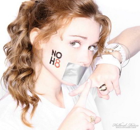 Holland Roden sex model img