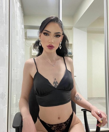 lulualice model hd gallery